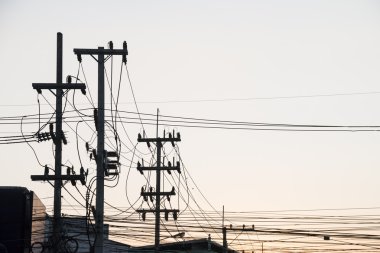 Günbatımı elektrik sonrası