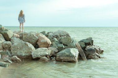 Kız deniz taşları