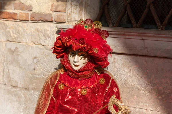 Venedik Karnavalı İtalya 'da iki haftalık ünlü bir festivaldir. Özenle hazırlanmış maskeleri, kostümleri ve halka açık kutlamalarıyla bilinir..