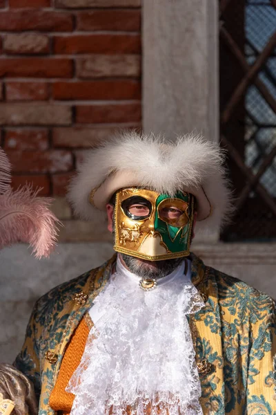 Venedik Karnavalı İtalya 'da iki haftalık ünlü bir festivaldir. Özenle hazırlanmış maskeleri, kostümleri ve halka açık kutlamalarıyla bilinir..