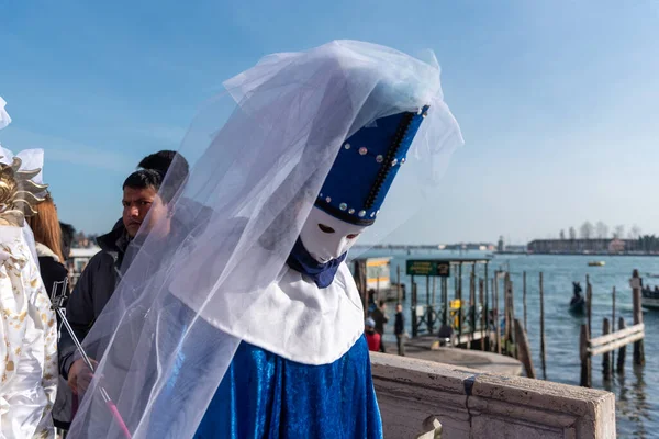 Venedik Karnavalı İtalya 'da iki haftalık ünlü bir festivaldir. Özenle hazırlanmış maskeleri, kostümleri ve halka açık kutlamalarıyla bilinir..