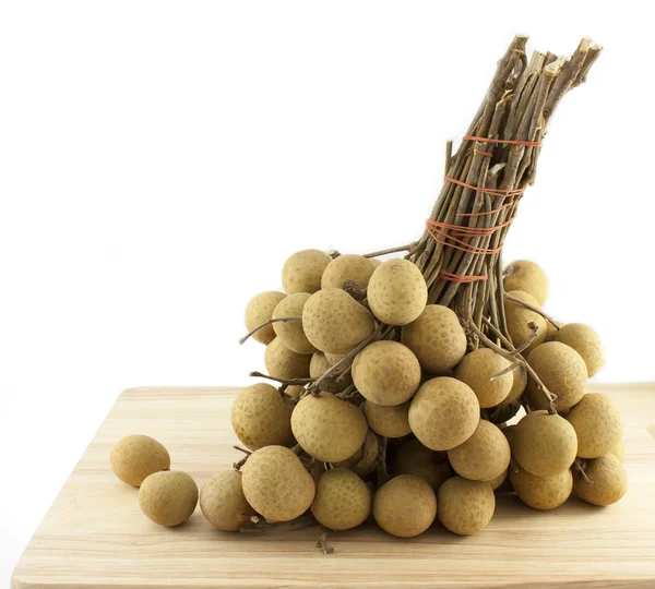 Ongan. ahşap arka plan üzerinde taze longan