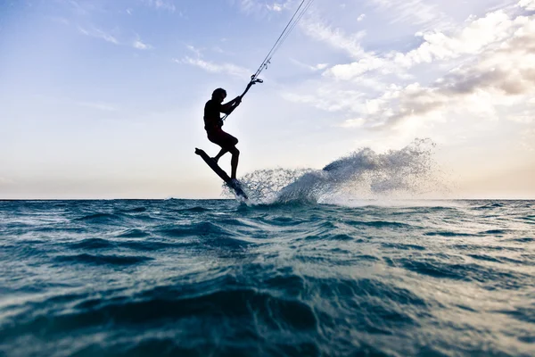 Kite Boarding w akcji — Zdjęcie stockowe