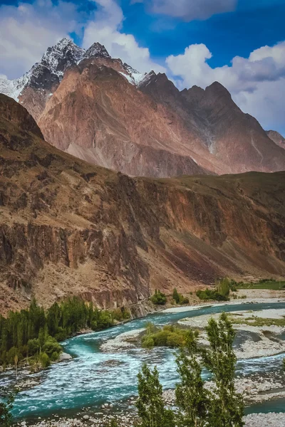 Kék Gilgit-folyó — Stock Fotó