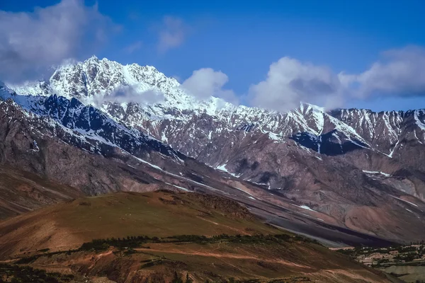 Karakorum montanhas paisagem — Fotografia de Stock