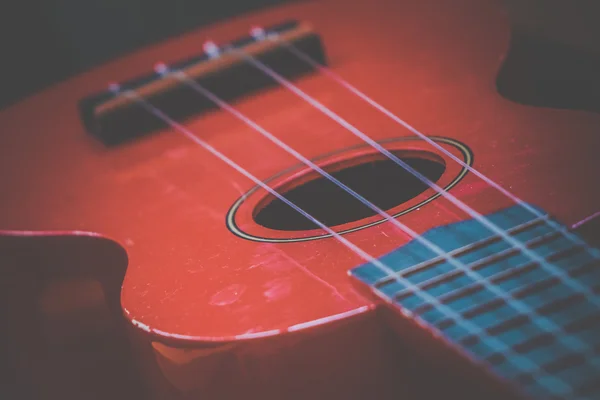 Kleine rode ukelele — Stockfoto