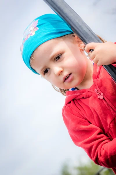 Retrato romântico de uma menina bonito — Fotografia de Stock