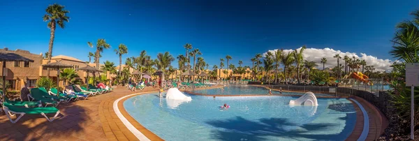 Resort water pool — Stock Photo, Image