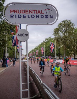 Londra Prudential Bisiklete binmek