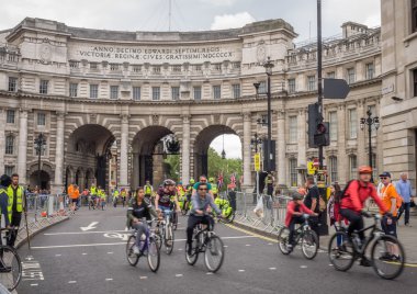 Londra Prudential Bisiklete binmek