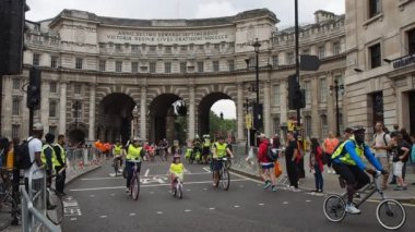 Londra Prudential Bisiklete binmek