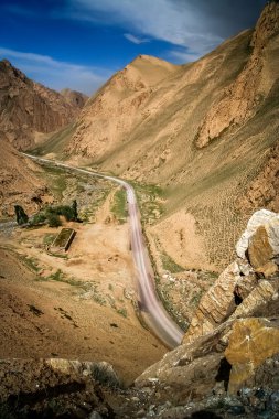 Tibet yola