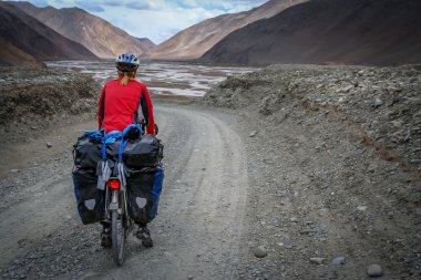 Tibet yolda