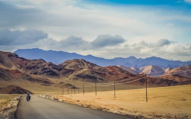 Tibet'te Bisiklete binme