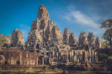 Angkor 'daki Bayon Tapınağı 