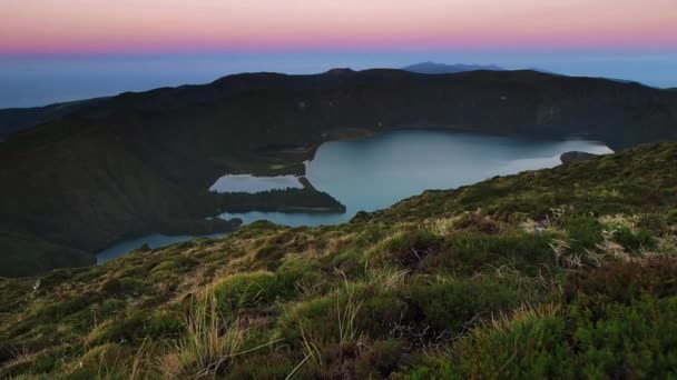 Lagoa fogo — Vídeos de Stock