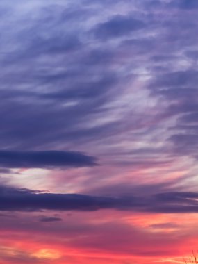 renkli dramatik bulutlu gökyüzü