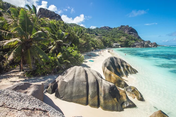Vackra stranden Seychellerna — Stockfoto