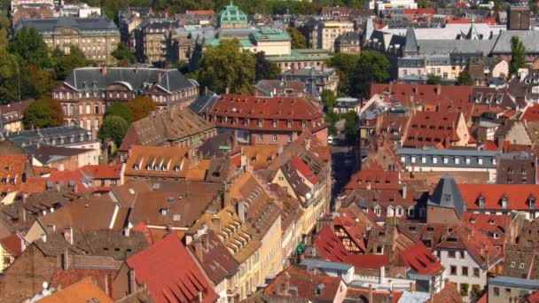 Strasbourg, top view, red roofs of houses, cars — Stock Video