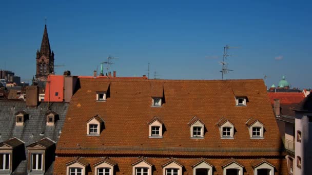 Strasbourg, top view, red roofs of houses, cars — Stock Video