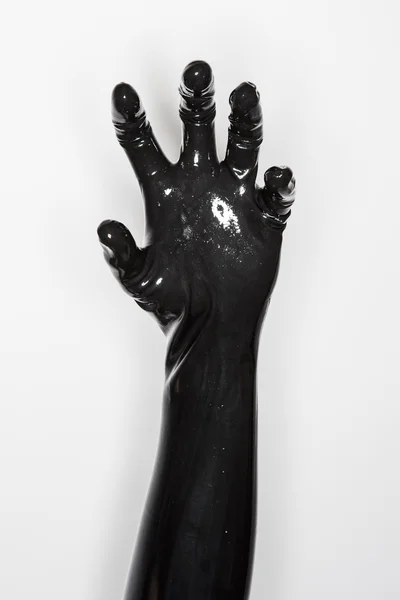 Жест руки в чорній латексній рукавичці: відкрита рука — стокове фото