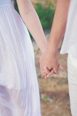 el ele tutuşarak çiftler