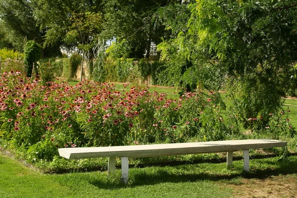 banc jardin public