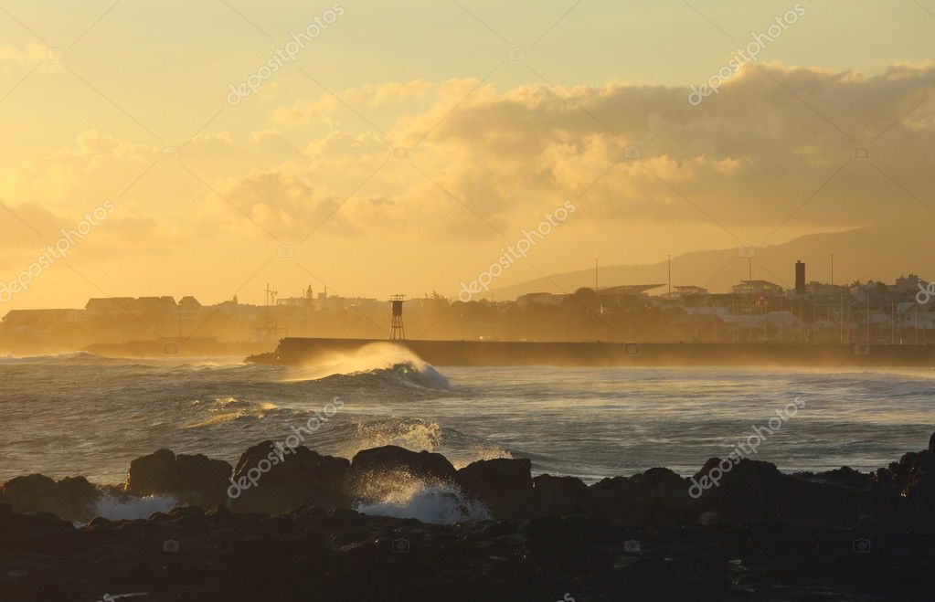 Coucher De Soleil Ile Reunion Stock Photo Olivier