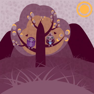 Bir ağaç üzerinde aşık iki baykuş