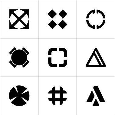 makyaj fırçası aynası ve makyaj kabı öğeleri gösterilen siyah beyaz simgelerden oluşan bir ızgara