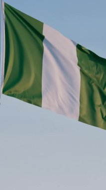 Nijerya, Abuja: Mavi Gökyüzüne Karşı Ulusal Sinema Dalgalanması