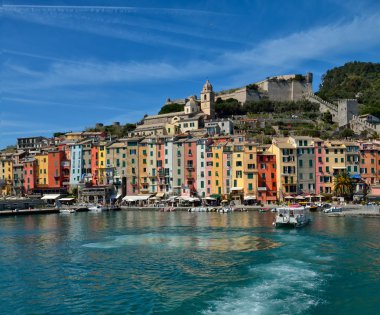 Portovenere, İtalya'da gemi