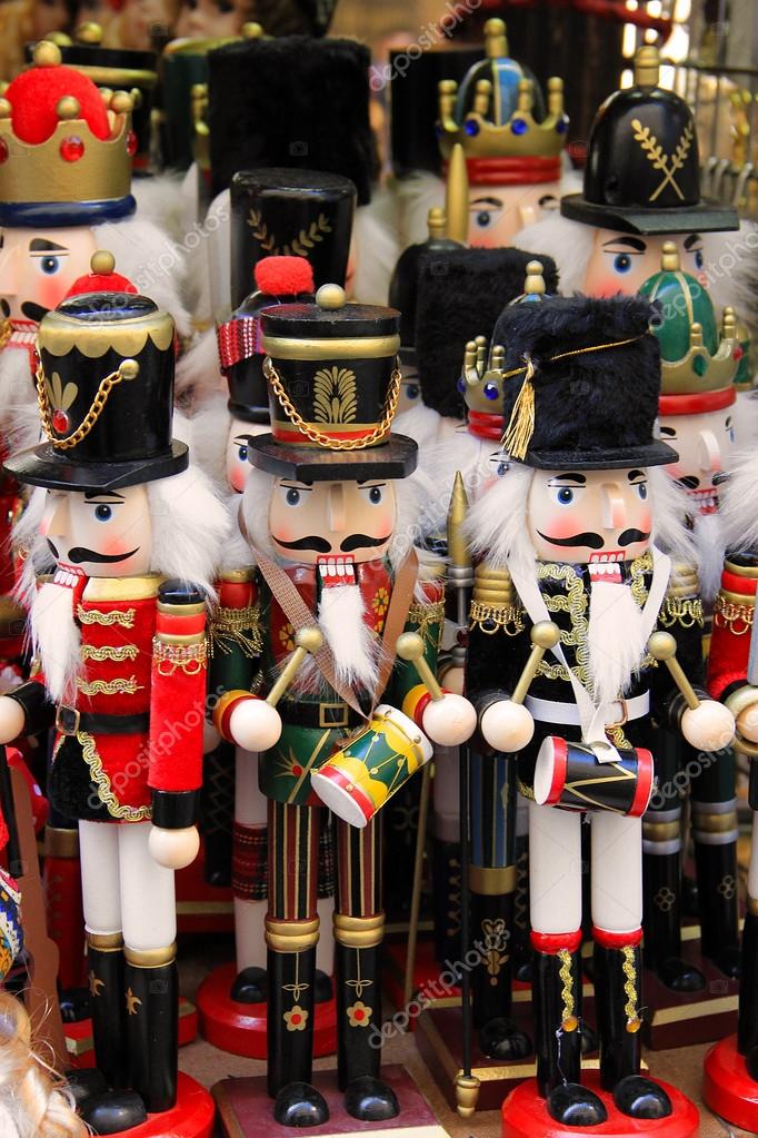 wooden toy soldier nutcracker