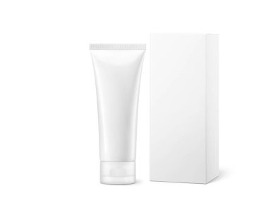 Boş kozmetik ambalaj tüpü ve beyaz arkaplanda izole edilmiş kutu modeli..