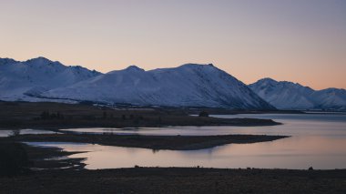 Günbatımında Lake Tekapo