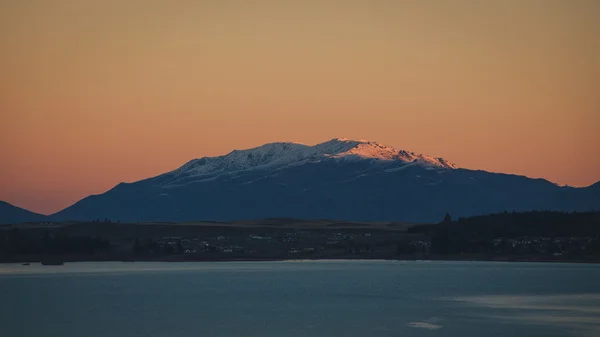 Ηλιοβασίλεμα στη λίμνη Tekapo — Φωτογραφία Αρχείου