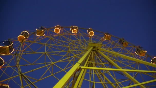 Ferris wheel by night — Stock Video