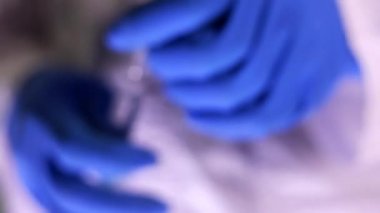 Enjekte etmek uygundur ürpertici doktor