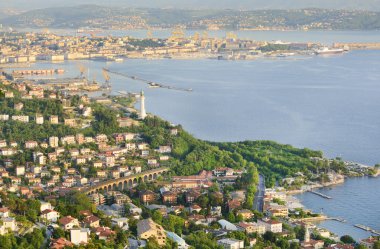 yazın güneşli bir gün