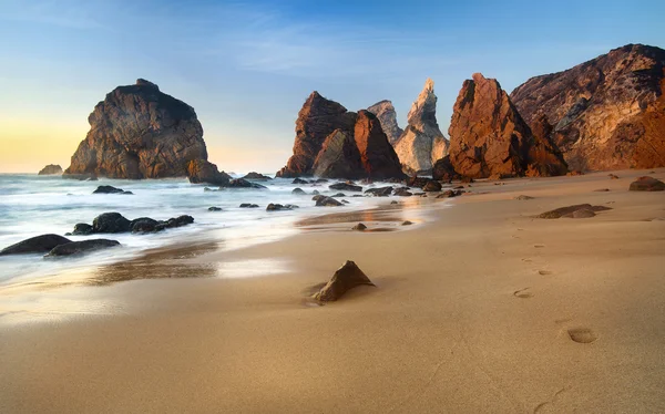 kayalar büyük ayı Beach