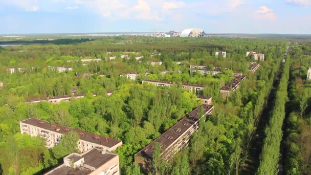 Černobyl. Pripjať 3. Letecký pohled. Helikoptéra. — Stock video