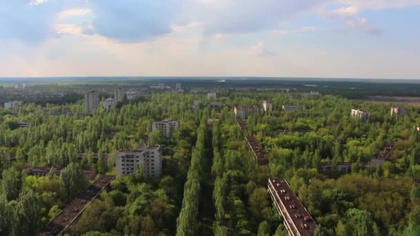 Pripyat. Kurchatov street. 2 — Stock Video