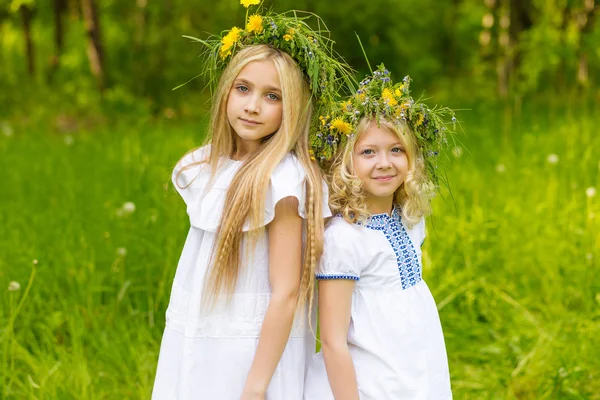 Belles filles dans le parc — Photo