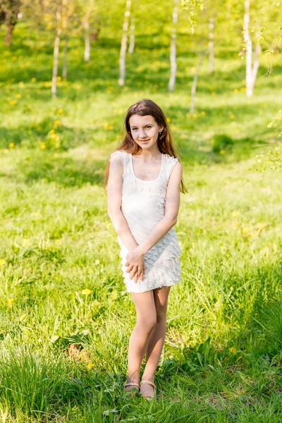 Retrato de niña — Foto de Stock