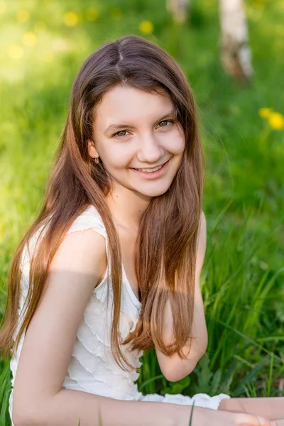 Retrato de menina — Fotografia de Stock