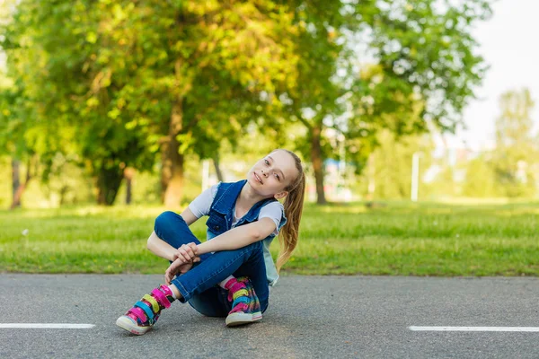 Güzel kızın portresi.