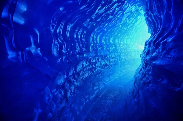 Cuevas de hielo del oasis de Schirmacher — Foto de Stock