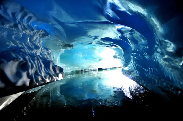 Buz mağaraları. Antarktika