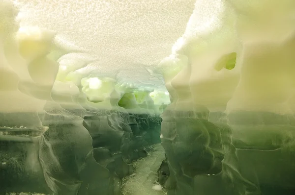 Buz mağaraları. Antarktika