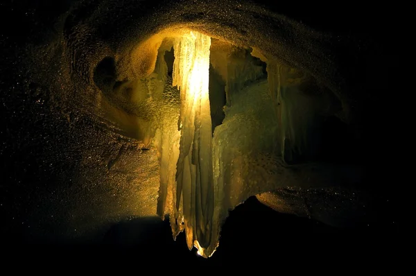 Buz mağaraları. Antarktika